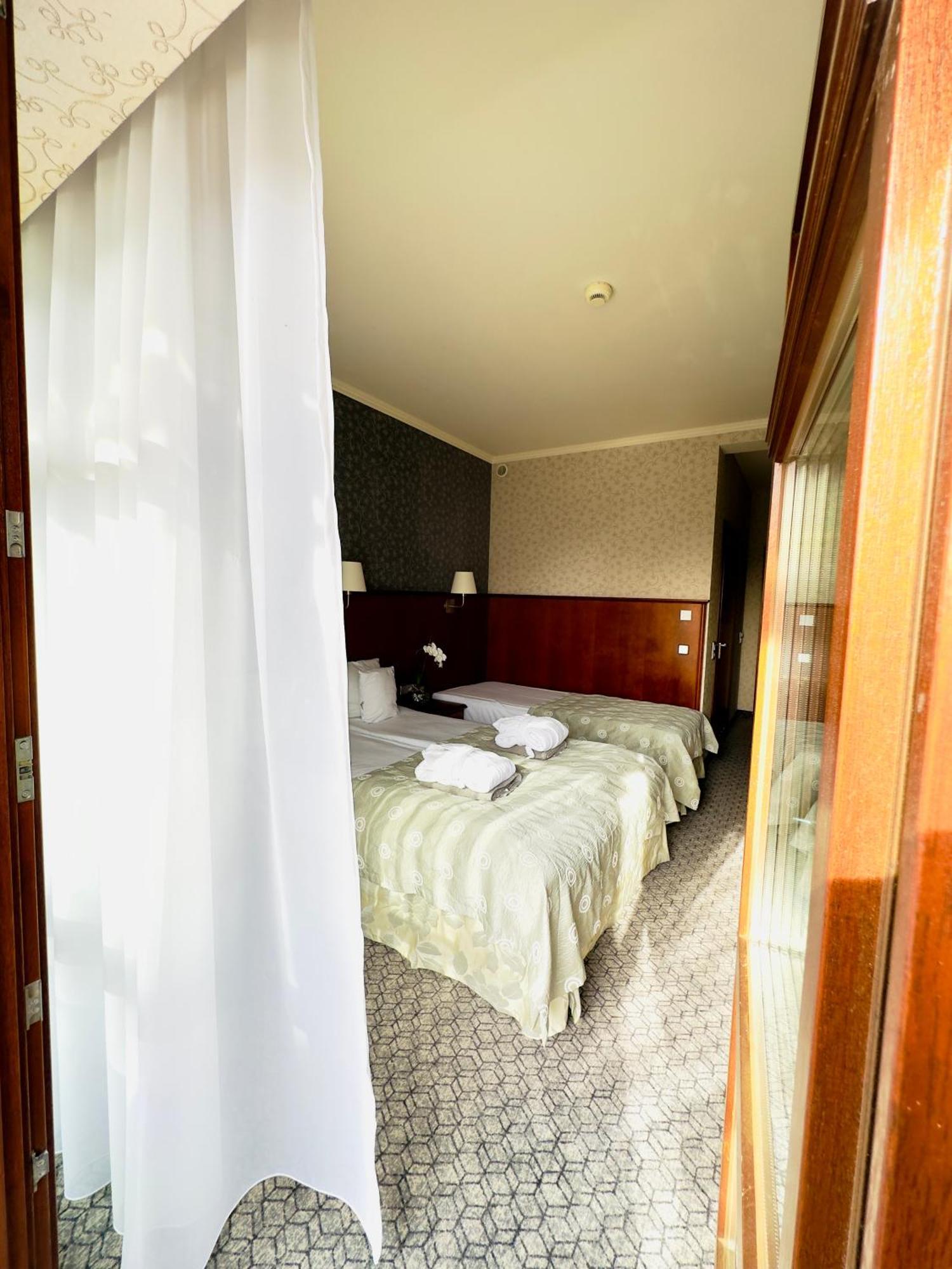 Hotel&Spa Stary Dziwnow Basen Swimming Pool المظهر الخارجي الصورة