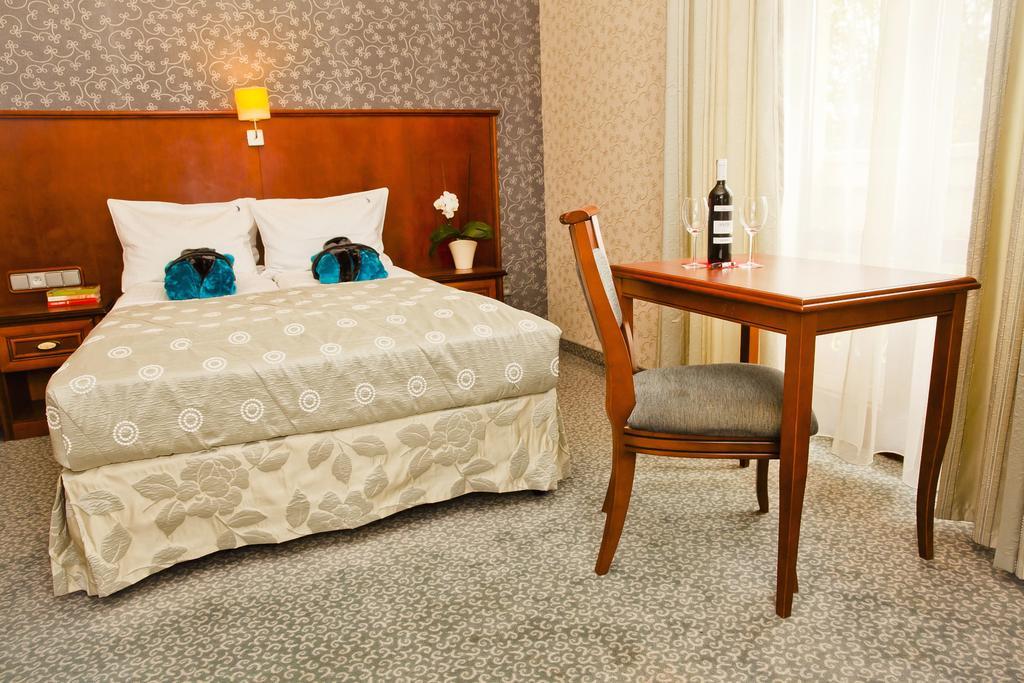 Hotel&Spa Stary Dziwnow Basen Swimming Pool المظهر الخارجي الصورة